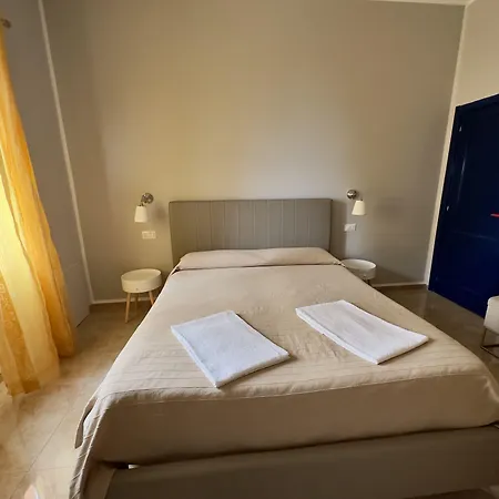 Innpiero Otel *